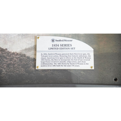 Smith & Wesson .44 Magnum, 1854 Wood Limited Edition 